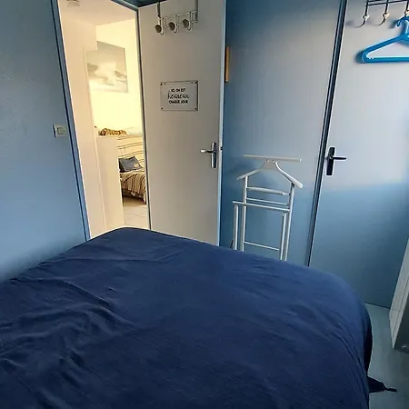 Maison Avec Piscine, Tennis Et Aire De Jeux A 950m De La De Sable Fin - - Fr-1-336-145 בית נופש *