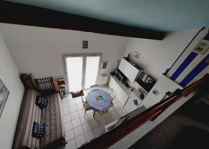 Hébergement de vacances Maison Avec Piscine, Tennis Et Aire De Jeux à 950m De La De Sable Fin - - Fr-1-336-145 Saint-Vincent-sur-Jard