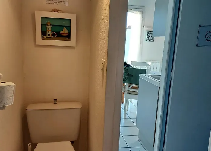 Maison Avec Piscine, Tennis Et Aire De Jeux à 950m De La De Sable Fin - - Fr-1-336-145 Hébergement de vacances