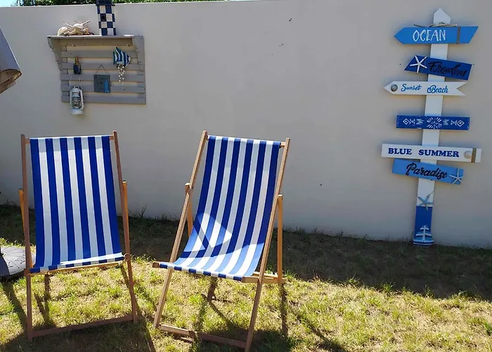 Maison Avec Piscine, Tennis Et Aire De Jeux à 950m De La De Sable Fin - - Fr-1-336-145